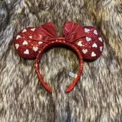 ディズニー　ミニー　ハート　赤　カチューシャ