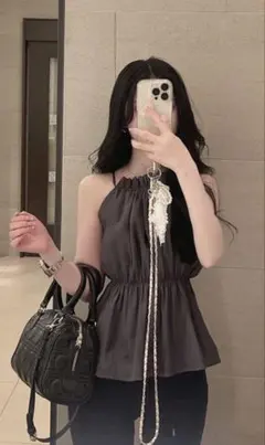 ホルターネックオーガンジーペプラムトップス