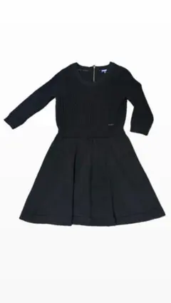 Burberry 黒ワンピース