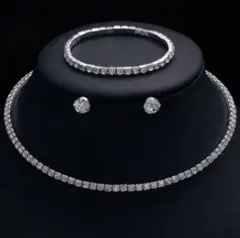 w143 お得な三点セット　ネックレス　ブレスレット　ピアス　韓国　シルバー