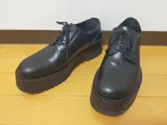 【美品】VALENTINO GARAVANI レザー ダービー シューズ 40のサムネイル