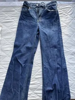 h&m フレアデニムジーンズ