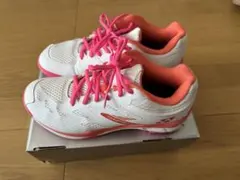 ヨネックス コンフォート バドミントンシューズ ホワイト/ピンク