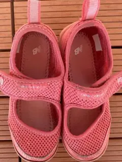 ニューバランス　サマーシューズ