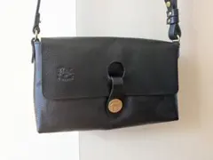 ＊新品！イルビゾンテ IL BISONTE コンチョ付 ショルダーバッグＳ＊