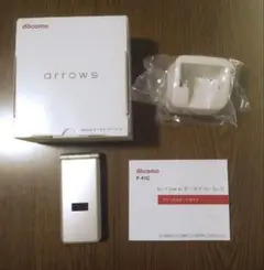 docomo arrows ケータイ ベーシック F-41C 充電器セット - メルカリ