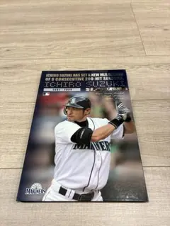 イチロー 9年連続200安打 記念品のサムネイル