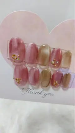 ピンクベージュグラデーションネイルチップ　マグネットネイル　２色