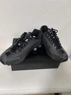 NIKE SHOX R4 QS ブラック/スモークグレー 28cm