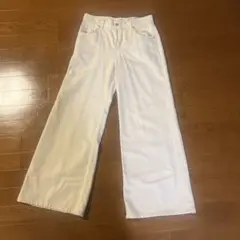 UNIQLO ホワイトデニムワイドパンツ サイズ24