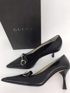 【未使用】GUCCI⭐︎ホースピット・ブラックパンプス・38のサムネイル