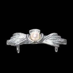 銀製花モチーフ帯留め・真珠付き　きもの　帯　帯留め　和服　和装