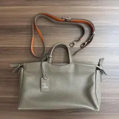 グレージュ レザーハンドバッグ 取り外し可能ストラップ付き