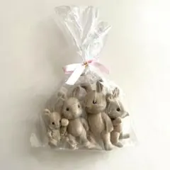 シルバニアファミリー ウサギ人形4体セット　親1 兄弟2赤ちゃん1