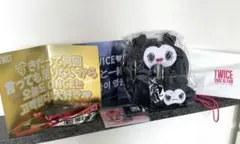 TWICE アプグレ 銀テ＋ピンクテープ、スローガン付 THIS IS FOR