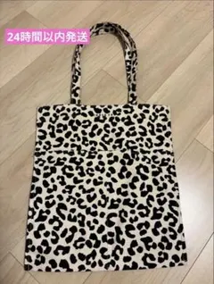 LOWRYSFARMトートバッグのサムネイル