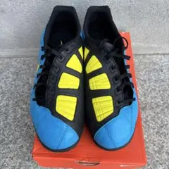 『ナイキ トータル90 シュート III TF AF』