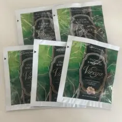 Item thumbnail for item 81353cdb-8cc8-44f6-840d-f49212061e82