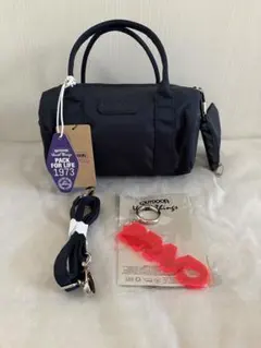 CozueNinomiyaex BOSTON BAGネイビー&チャームレッド