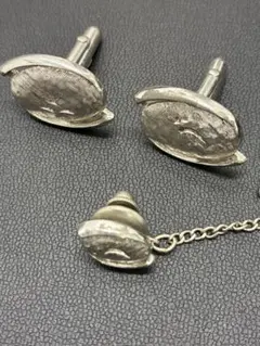 ネクタイピンとカフスボタンセット