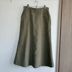 earth music&ecologyオリーブグリーン ポケット付き スカート