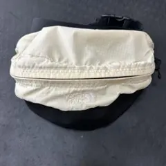 THE NORTH FACE ボディバッグ アイボリー