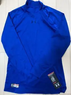 ☆アンダーアーマー 長袖アンダーシャツ☆