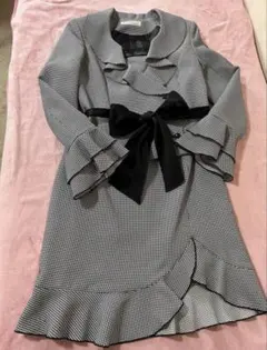 フォーマルスーツ