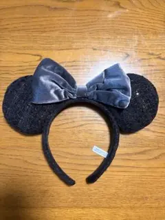 ディズニーカチューシャ 黒ツイード×グレーリボン - メルカリ