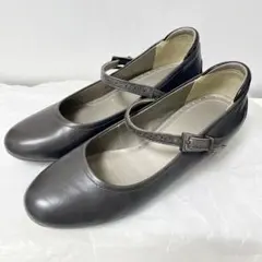 REGALリーガル　22.5 グレー　ストラップ　ウォーキングパンプスのサムネイル