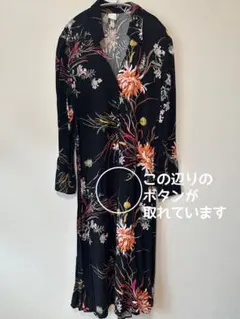 【更にお値下げ】H&M ボタニカル花柄　ワンピース 長袖 黒 美品　前開き
