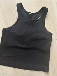 Lululemon 黒 タンクトップ リブ風