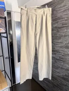 美品 MHL マーガレットハウエル パンツ L ベージュのサムネイル