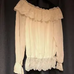 フリル刺繍 長袖オフショルダー チュニック ブラウス《新品未着用》