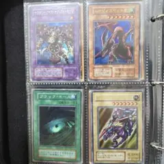 ニ*ス様 遊戯王　初期2期　4枚まとめ　暗黒騎士ガイアほか