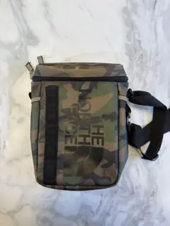 THE NORTH FACE カモフラ ショルダーバッグ