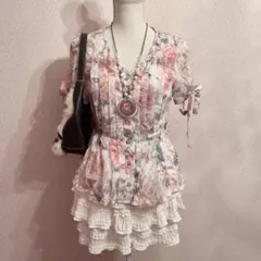 極美品 ノコオーノ フラワープリント プリーツフレアブラウス