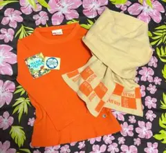 アルバローザ　カシミヤ混オレンジ丸首ニット&ロゴマフラー　タグシールセットのサムネイル