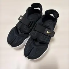 NIKE Aqua Rift ブラック ホワイト スニーカーのサムネイル