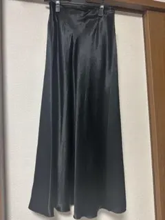 plage リアムサテンスカート