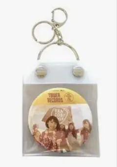 缶バッチ　クリアケース　キーホルダー　収納