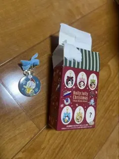 ディズニーリゾート　クリスマス2025 チャーム　ドナルド