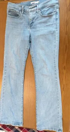 Levi's ブーツカットデニム ライトブルー 新品タグ付き