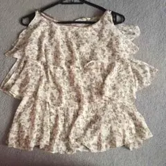 ⭐︎最終値下げ！組曲sis フリルノースリーブ