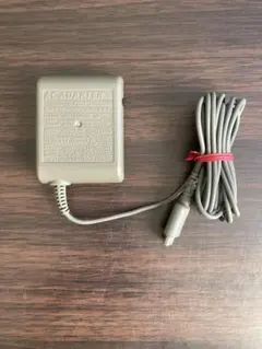 DS Lite 純正 ACアダプター USG-002(JPN/USA) 充電器