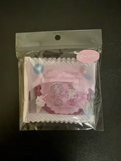 新品・タグ付き⭐︎サンリオ×メゾピアノ⭐︎キティちゃん＆ベリエちゃん⭐︎ミラー＆コーム