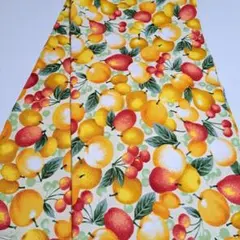 フルーツ柄 生地 約105×105cm 未使用 ハンドメイド カットクロス