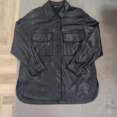 ZARA　ブラックフェイクレザーシャツジャケット　レディース　Mサイズ