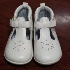 H＆M　キッズ　靴　２２（１４〜１４.５cm） 未使用