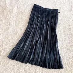 大きいサイズ✨美品✨24AW✨23区 洗える　レザーライクプリーツ スカートのサムネイル